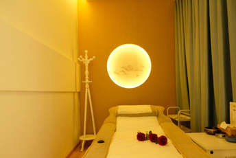 杭州拱墅日式指压的寂静美学：在按压中听见雪落的声音